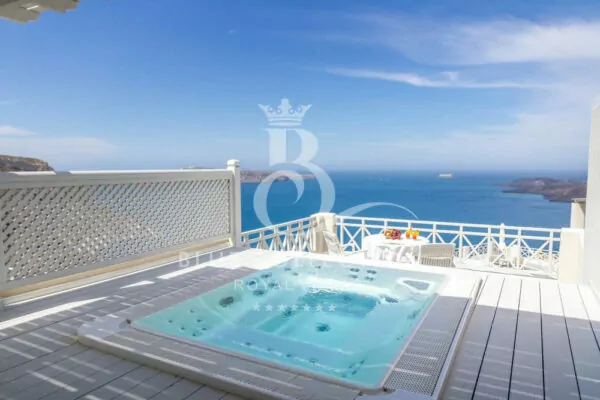 Luxury Villa for Rent in Santorini – Greece | Fira | Private Plunge Pool | Sea, Caldera & Sunset Views 