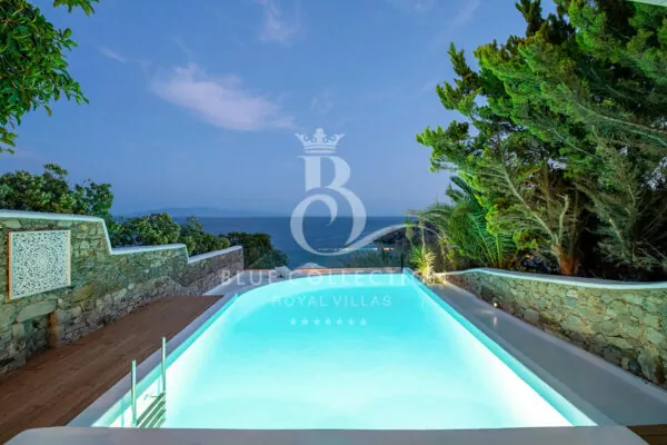 Private Villa for Rent in Mykonos – Greece | Aleomandra | Private Swimming Pool | Sea & Sunset Views | Sleeps 6 | 3 Bedrooms | 3 Bathrooms | REF: 180412680 | CODE: EVM-3