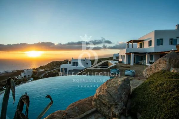 Private Villa for Rent in Mykonos – Greece | Tourlos | Private Infinity Pool | Sea & Sunset Views | Sleeps 10 | 5 Bedrooms | 5 Bathrooms | REF: 180412701 | CODE: TRC-2