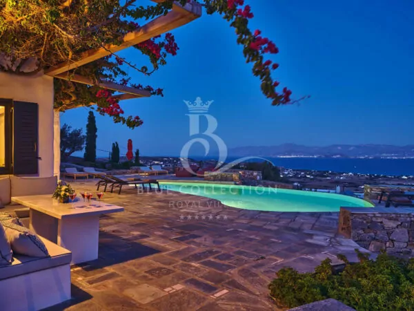 Private Villa for Rent in Paros – Greece | Private Swimming Pool | Sea View 