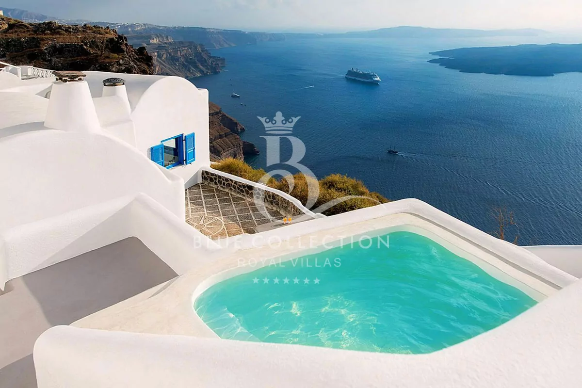 Luxury Suite for Rent in Santorini – Greece | Imerovigli | Private Heated Jacuzzi | Sea, Sunset & Caldera Views | Sleeps 4 | 2 Bedrooms | 2 Bathrooms | REF: 180412728 | CODE: SNT-5