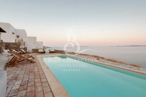 Private Seafront Villa for Rent in Naxos – Greece | Private Swimming Pool | Sea, Sunrise & Sunset Views | Sleeps 8+2 | 5 Bedrooms | 5 Bathrooms | REF: 180412740 | CODE: NXS-1