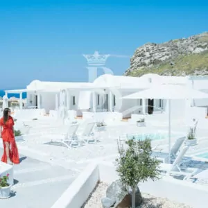 Santorini_Luxury_Villas_OVK-1-(1)