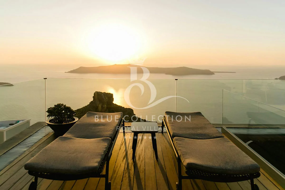 Private Villa for Rent in Santorini – Greece | Imerovigli | Private Heated Pool & Hot Tubs | Sea, Sunset & Caldera Views | Sleeps 6 | 3 Bedrooms | 3 Bathrooms | REF: 180412745 | CODE: SKV-2