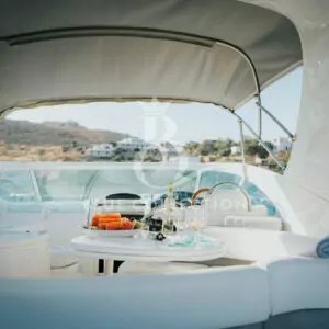 Greece_Luxury_Yachts_MY_FAIRLINE_TARGA_43-(3)