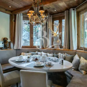 Courchevel_1850_Luxury_Ski_Chalets_FCR-37-(8)