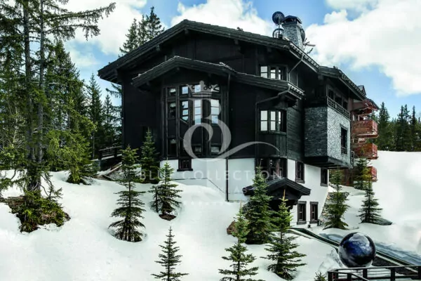 Luxury Ski Chalet to Rent in Courchevel 1850 – France | Private Indoor Heated Pool 