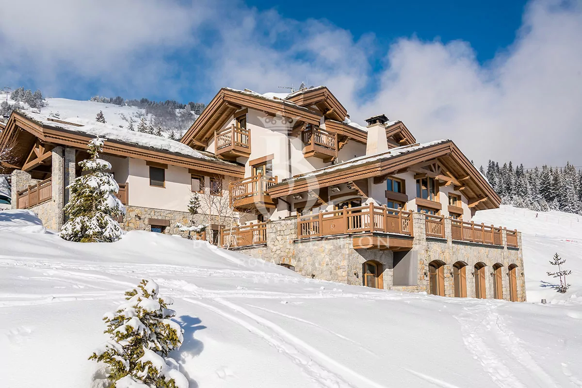 Luxury Ski Chalet to Rent in Courchevel 1850 – France | Indoor Heated Swimming Pool | Sleeps 10 | 5 Bedrooms | 5 Bathrooms | REF: 180412777 | CODE: FCR-45