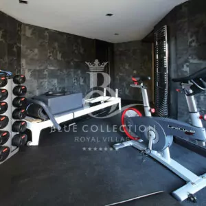 Courchevel_1850_Luxury_Ski_Chalets_FCR-47-(18)