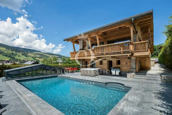 Luxury Ski Chalet to Rent in Megeve – France | Private Pool & Hot Tub 