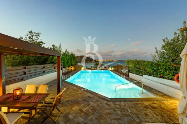 Boutique Beachfront Villa for Rent in Crete – Greece | Agios Nikolaos | Private Infinity Pool | Sea & Sunrise View | Sleeps 7 | 4 Bedrooms | 3 Bathrooms | REF: 180412805 | CODE: CRT-20