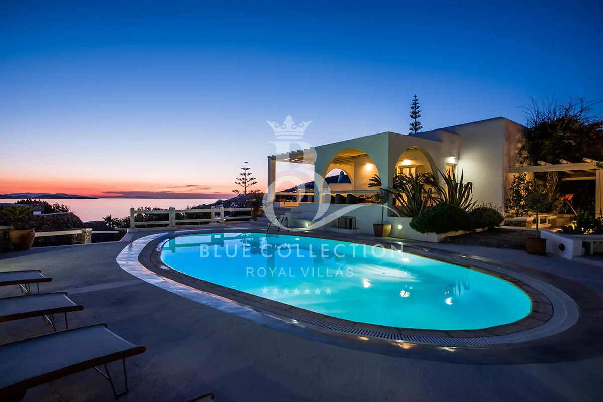 Private Villa for Sale in Mykonos - Greece | Agios Ioannis | Private Swimming Pool | Sea & Sunset Views | Sleeps 8 | 4 Bedrooms | 4 Bathrooms | REF: 180412806 | CODE: AGN-6