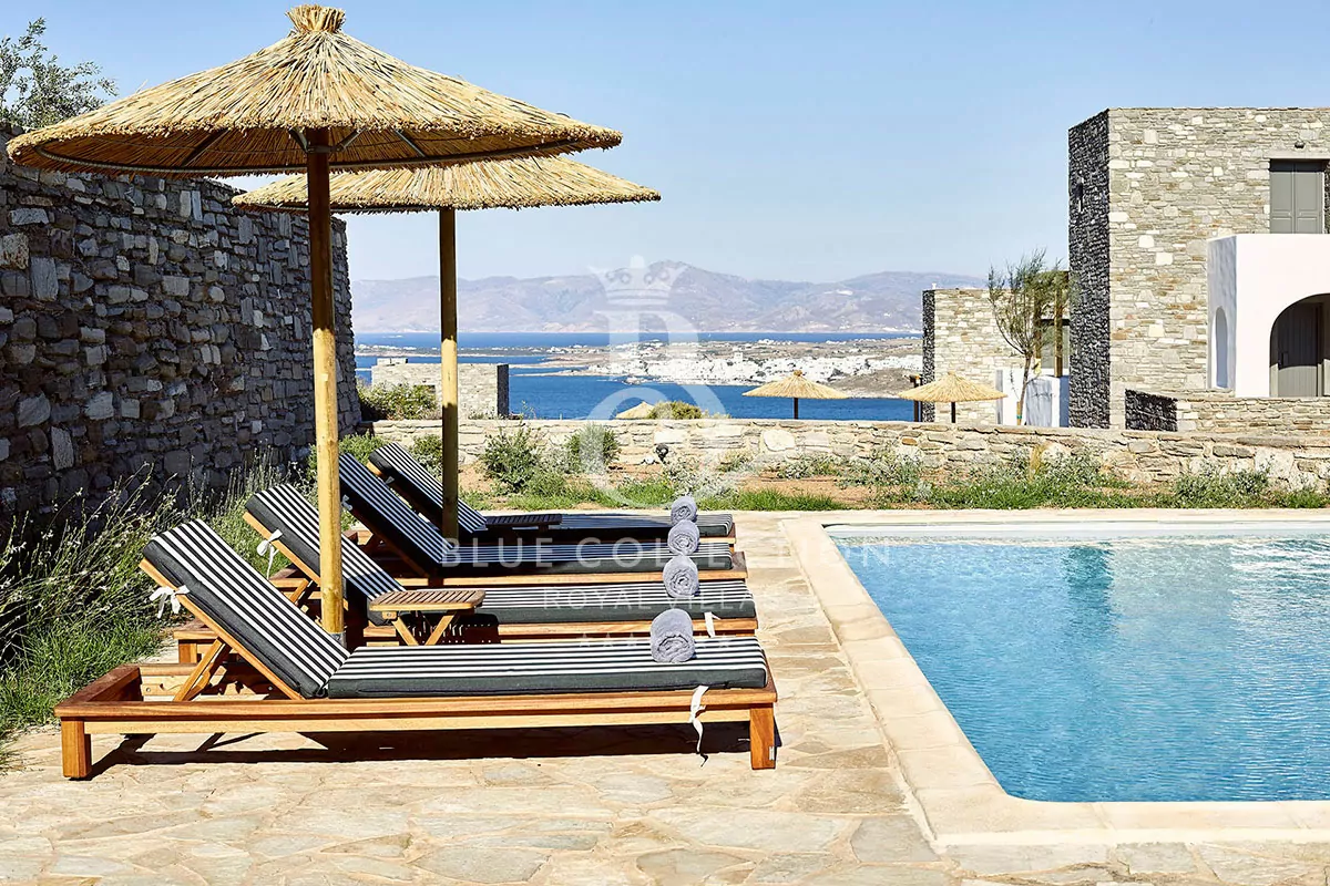 Traditional Private Villa for Rent in Paros – Greece | Kolympithres | Private Swimming Pool | Sea View 