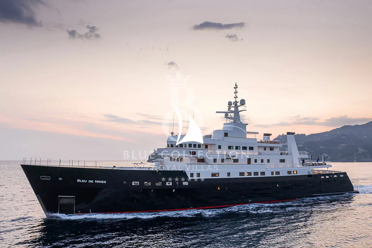 M/Y BLEU DE NIMES