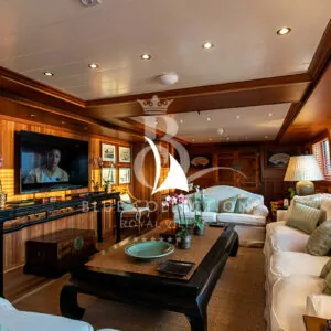 Greece_Luxury_Yachts_MY_BLEU_DE_NIMES-(7)