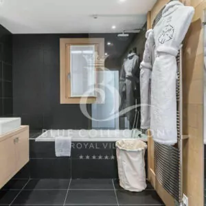 Courchevel_Luxury_Ski_Chalets_FCR-53-(7)