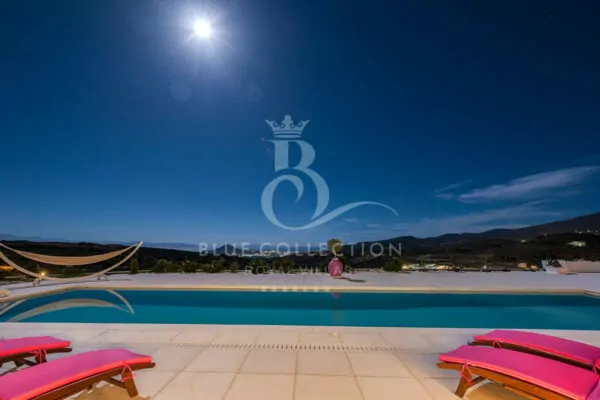 Private Villa for Rent in Paros – Greece | Private Swimming Pool | Sea & Sunrise View 