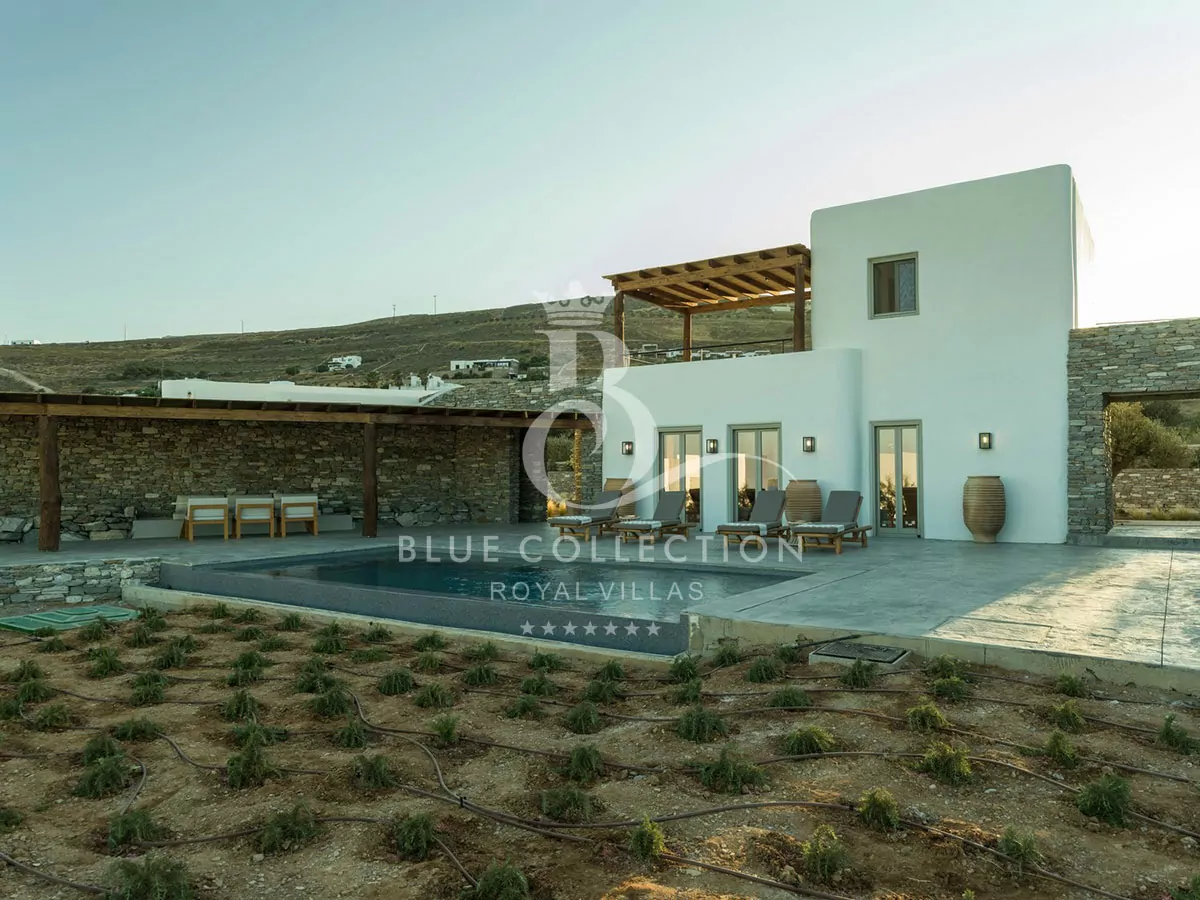 Boutique Villa for Rent in Antiparos - Greece | REF: 180412893 | CODE: APR-5 | Private Pool | Sea View 