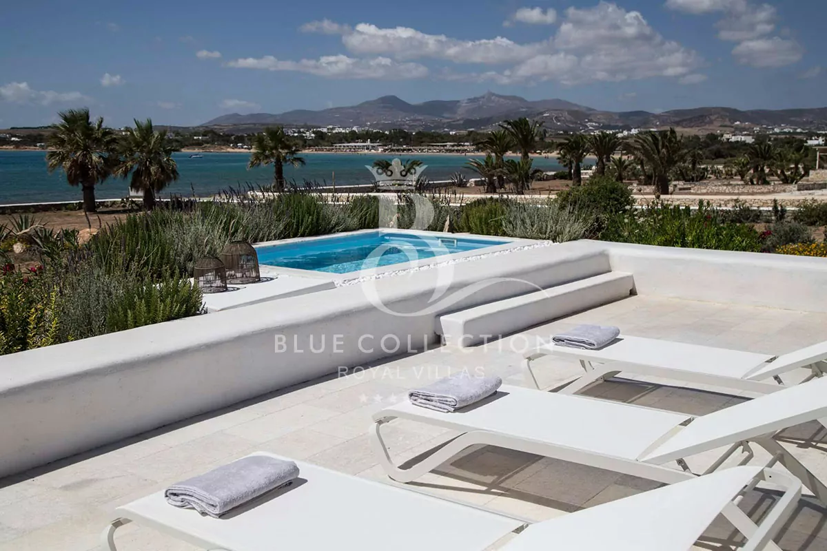 Boutique Villa for Rent in Paros – Greece | Private Pool | Sea & Sunrise View | Sleeps 8 | 4 Bedrooms | 2 Bathrooms | REF: 180412883 | CODE: PRS-23