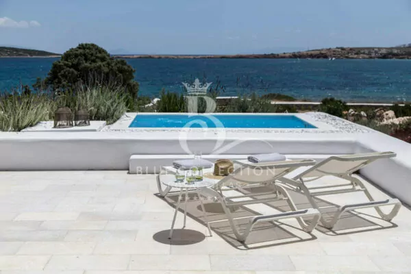 Paros Villas – Private Villa for Rent | REF: 180412885 | CODE: PRS-25 | Private Pool | Sea & Sunrise View | Sleeps 7 | 4 Bedrooms | 5 Bathrooms |