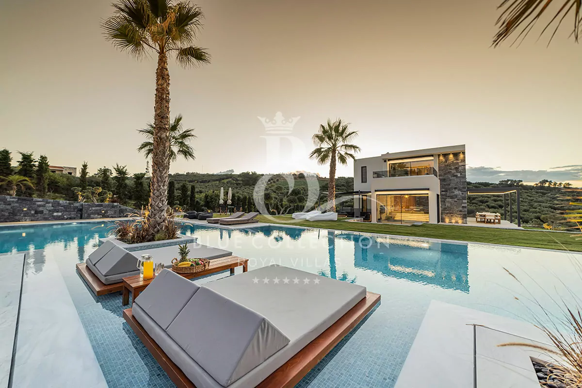 Private 2 x Villas Complex for Rent in Crete | Heraklion | REF: 180412905 | CODE: CRT-21 | Private Infinity Pool | Sea View | Sleeps 12 | 6 Bedrooms | 4 Bathrooms