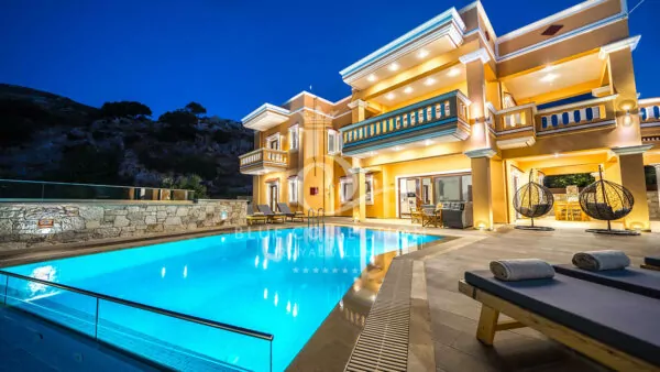 Elegant Villa for Rent in Crete | Chania | REF: 180412943 | CODE: CHV-20 | Private Pool | Sea & Sunset View | Sleeps 6 | 3 Bedrooms | 3 Bathrooms