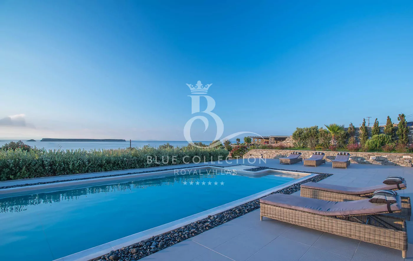 Luxury Beachfront Villa for Rent in Paros-Greece | REF: 180412923 | CODE: PRS-30 | Private Swimming Pool | Sea View | Sleeps 8 | 4 Bedrooms | 4 Bathrooms