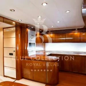 Greece_Luxury_Yachts_MY_PERSHING-70 (11)