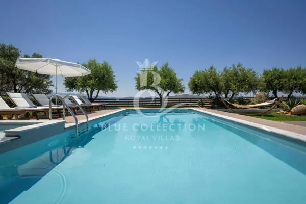 Crete Luxury Villas – Private Villa for Rent | Chania | REF: 180412968 | CODE: CHV-29 | Private Heated Pool | Sunset View | Sleeps 12 | 6 Bedrooms | 4 Bathrooms