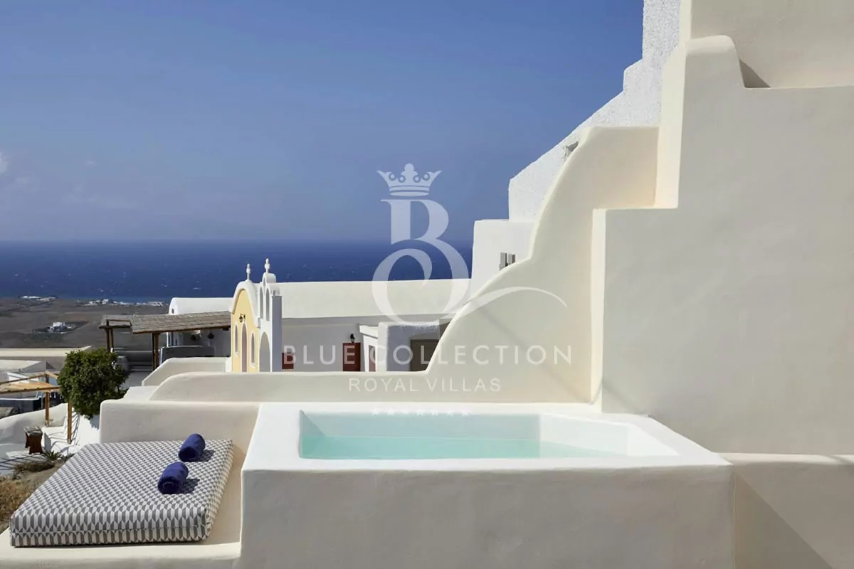 Private 2 x Villas for Rent in Santorini | Private Plunge Pools | REF: 180412988 | CODE: EVS-5 | Sea & Sunset View | Sleeps 6 | 3 Bedrooms | 3 Bathrooms