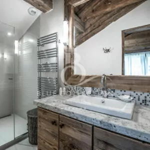 Courchevel_1850_Luxury_Ski_Chalets_FCR-70 (13)