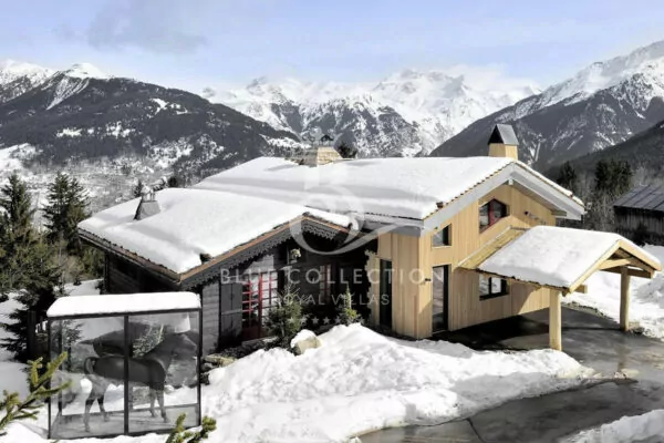 Luxury Ski Chalet to Rent in Courchevel 1550 – France | REF: 180413035 | CODE: FCR-66 | Indoor & Outdoor Pool | Sleeps 10 | 5 Bedrooms | 5 Bathrooms