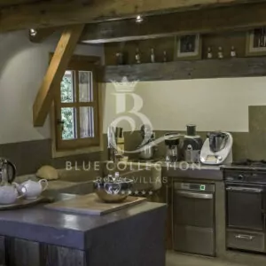 Megeve-France_Luxury_Ski_Chalets_FMG-19-(4)