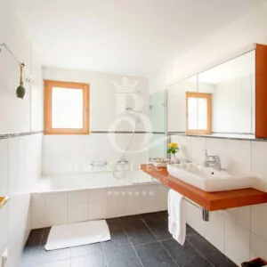 Zermatt_Switzerland_Luxury_Ski_Chalets_ZRT-9-(15)