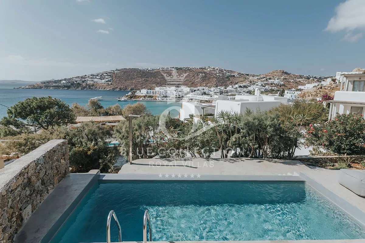Private Villa for Rent in Mykonos | Platis Gialos | REF: 180413061 | CODE: PLG-3 | Private Infinity Pool | Sea & Sunset View | Sleeps 12 | 6 Bedrooms | 3 Bathrooms