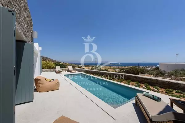 Private Villa for Rent in Paros | REF: 180413078 | CODE: PRS-37 | Private Pool | Sea Views | Sleeps 6 | 3 Bedrooms | 3 Bathrooms