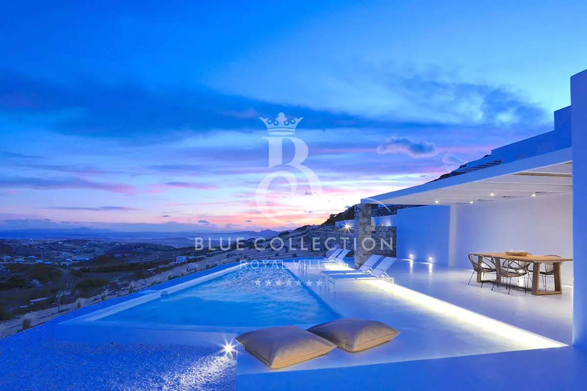 Private 2-Bedroom Suite for Rent in Paros | REF: 180413080 | CODE: PRS-39 | Private Pool | Sea Views | Sleeps 4 | 2 Bedrooms | 2 Bathrooms