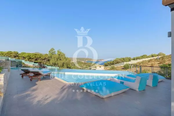 Private Villa for Rent in Athens Riviera – Greece | Sounio | REF: 180413085 | CODE: ARV-3 | Private Pool | Sea View | Sleeps 12 | 6 Bedrooms | 4 Bathrooms