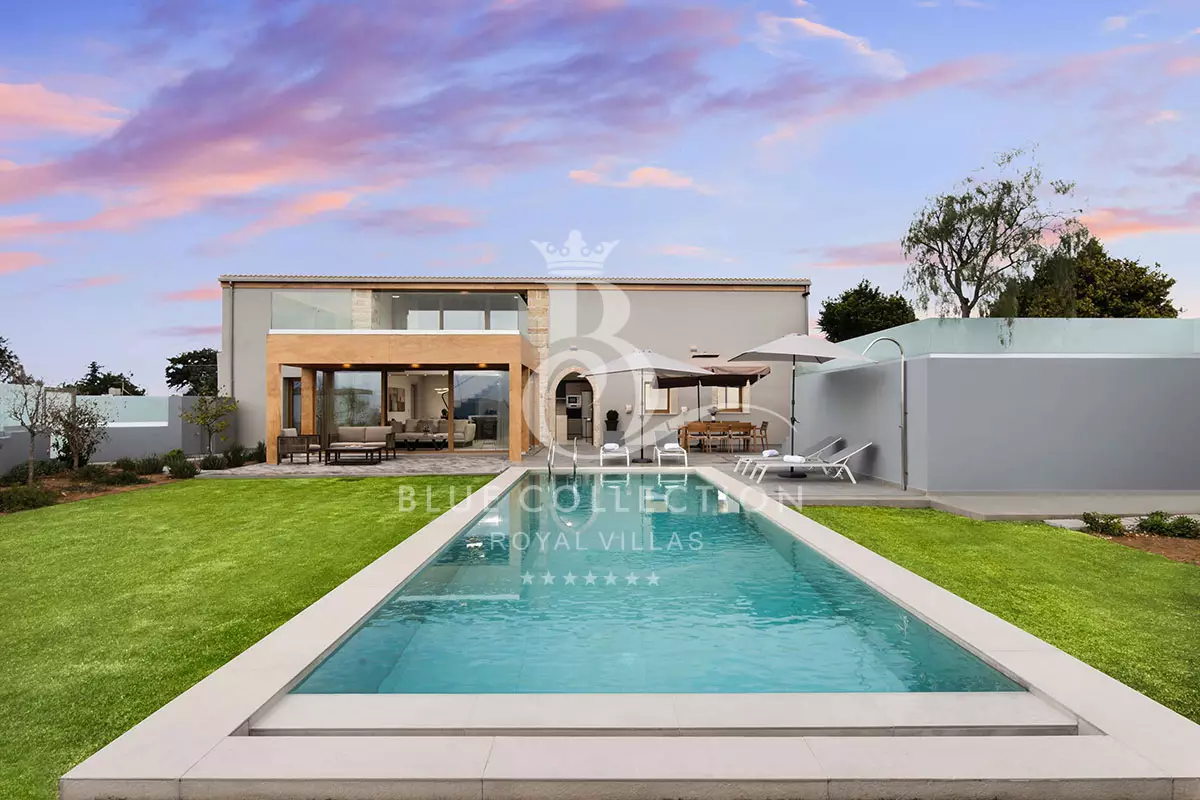 Crete Luxury Villas - Private Villa for Rent | Chania | REF: 180413100 | CODE: CHV-37 | Private Pool | Sea View | Sleeps 8 | 4 Bedrooms | 3 Bathrooms