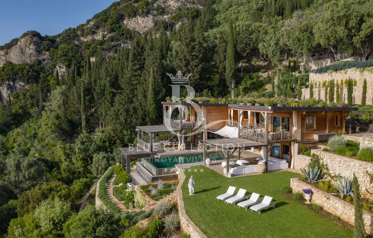 Luxury Seafront Villa for Rent in Corfu – Greece | REF: 180413280 | CODE: CRF-36 | 2 Private Pools | Sea View 