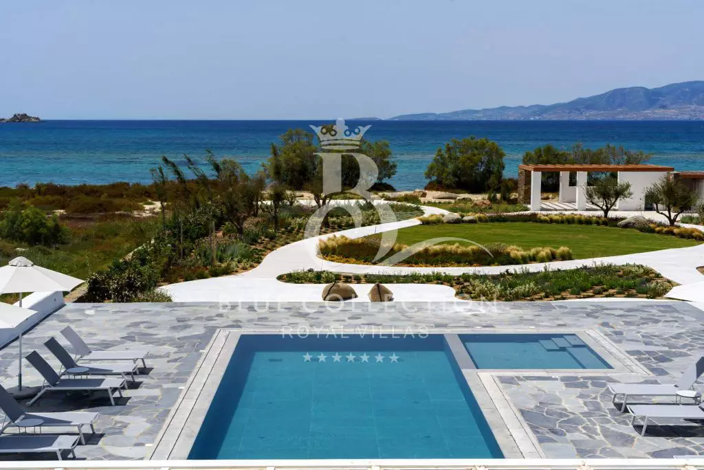 Private Beachfront Villa for Rent in Naxos – Greece | REF: 180413304 | CODE: NXS-15 | Private Infinity Pool | Sea View | Sleeps 18 | 9 Bedrooms | 8 Bathrooms