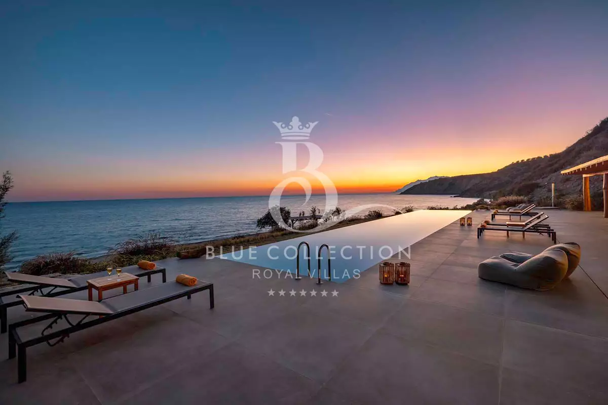 Luxury Beachfront Villa for Rent in Crete – Greece | REF: 180413341 | CODE: CRT-33 | Private Infinity Pool | Sea View | Sleeps 12 | 6 Bedrooms | 6 Bathrooms