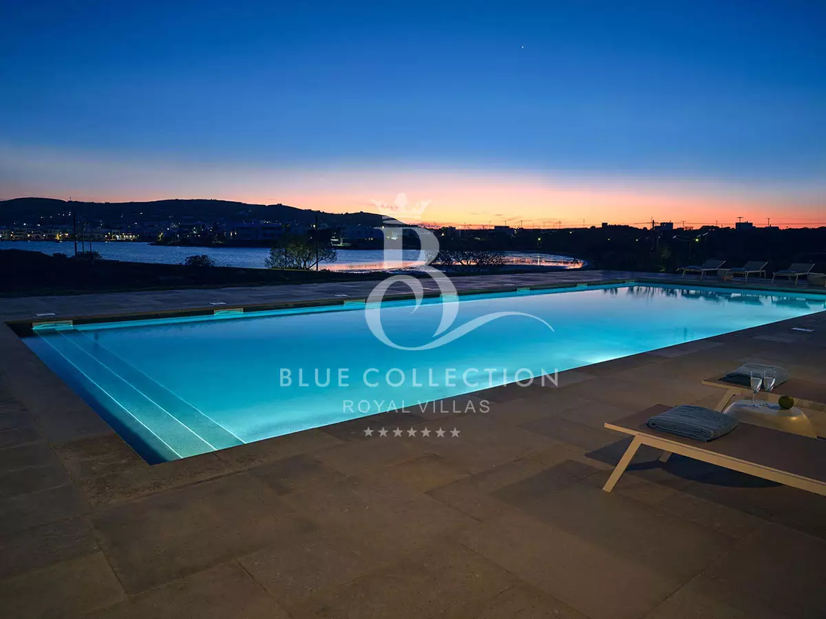 Private Beachfront Villa for Rent in Antiparos | Private Pool | Sea View | APR-25